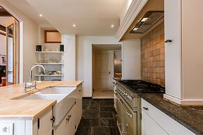 Huswell - Stay at Cape Montigny in Ghent