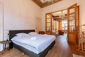 Huswell - Stay at Cape Montigny in Ghent