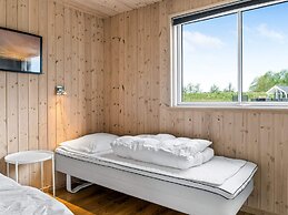 5 Star Holiday Home in Albaek