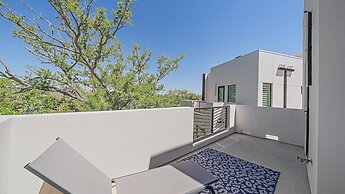 Uptown Oasis 3 Bedroom Townhouse