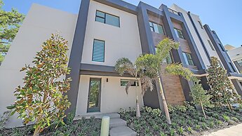 Uptown Oasis 3 Bedroom Townhouse