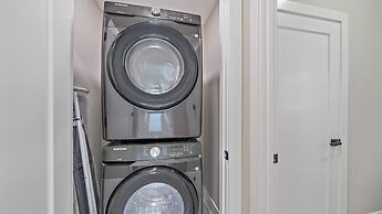 Uptown Oasis 3 Bedroom Townhouse