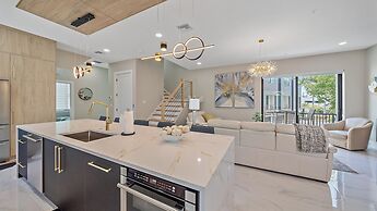 Uptown Oasis 3 Bedroom Townhouse