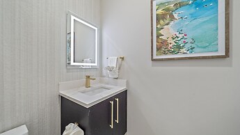 Uptown Oasis 3 Bedroom Townhouse