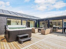 5 Star Holiday Home in Glesborg