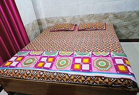 DhamStay Hotel Glory Near Golden Beach