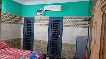 DhamStay Hotel Glory Near Golden Beach