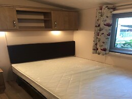 Chalet Near Antwerp With Nature Trails