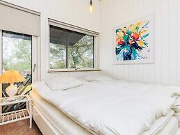 6 Person Holiday Home in Pandrup