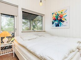 6 Person Holiday Home in Pandrup