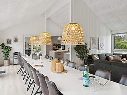 5 Star Holiday Home in Lokken