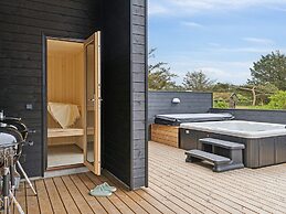 5 Star Holiday Home in Lokken