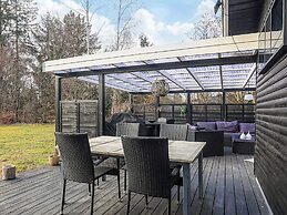 4 Star Holiday Home in Hals