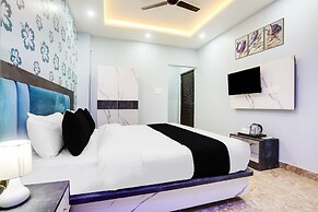 Super Townhouse Ghunghrani Street Godowlia