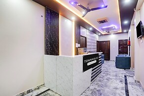 Super Townhouse Ghunghrani Street Godowlia