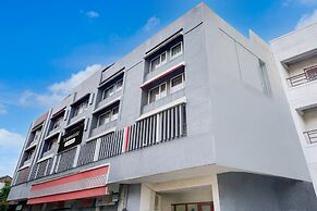 Blissful Stays at MG Road Pune