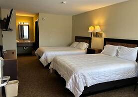Twin Lakes Inn and RV