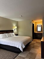 Twin Lakes Inn and RV