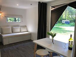 Lodge Near Antwerp With Nature Trails