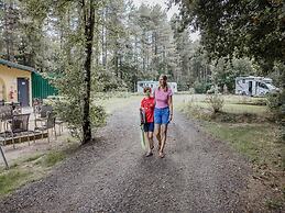 Lodge Near Antwerp With Nature Trails