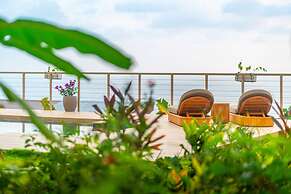 Casa Bella Vina Luxury Villa Near Beach Town