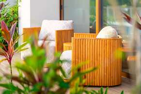 Casa Bella Vina Luxury Villa Near Beach Town