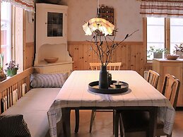 3 Bedroom Holiday Home With Sauna