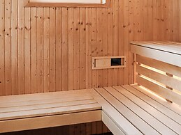 3 Bedroom Holiday Home With Sauna