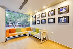 Super Townhouse Oak Kodambakkam