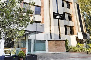 Super Townhouse Oak Kodambakkam