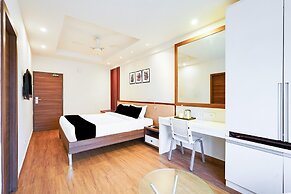 Super Townhouse Oak Kodambakkam