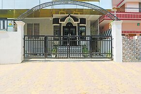 Comfortable Stayss at Varanasi Cantt