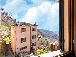 Hillside Home in Marliana