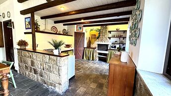 Villa in Cefalu With Pool and Forest Retreat