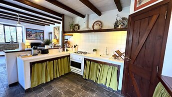 Villa in Cefalu With Pool and Forest Retreat