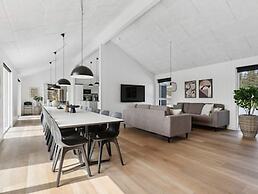 5 Star Holiday Home in Blokhus