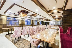 Luxury Urban Stays Near Chennai Airport