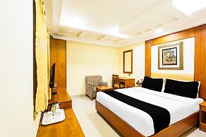 Luxury Urban Stays Near Chennai Airport