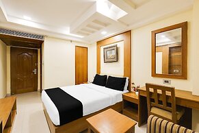 Luxury Urban Stays Near Chennai Airport