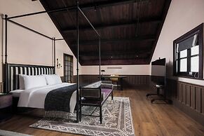 Blossom Manoir Lujiazui