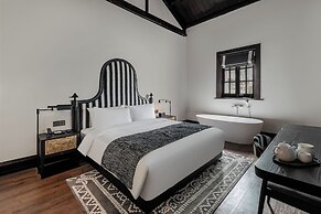 Blossom Manoir Lujiazui