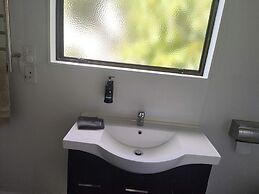 1 double and 1 sofa bed Garden Chalet