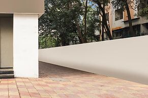 Elegant Urban Stays at Hadapsar Pune
