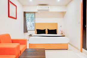 Elegant Urban Stays at Hadapsar Pune