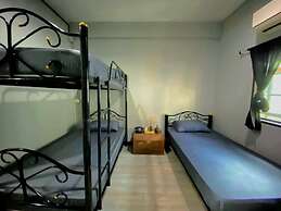 89 Bed & Studio hostel