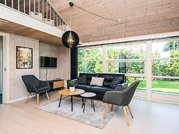 6 Person Holiday Home in Ansager