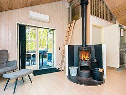 6 Person Holiday Home in Ansager