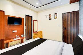 Cozy Stays Near Vishwanath Temple