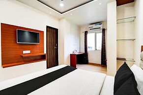 Cozy Stays Near Vishwanath Temple