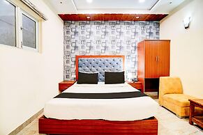 Cozy Stays Near Vishwanath Temple